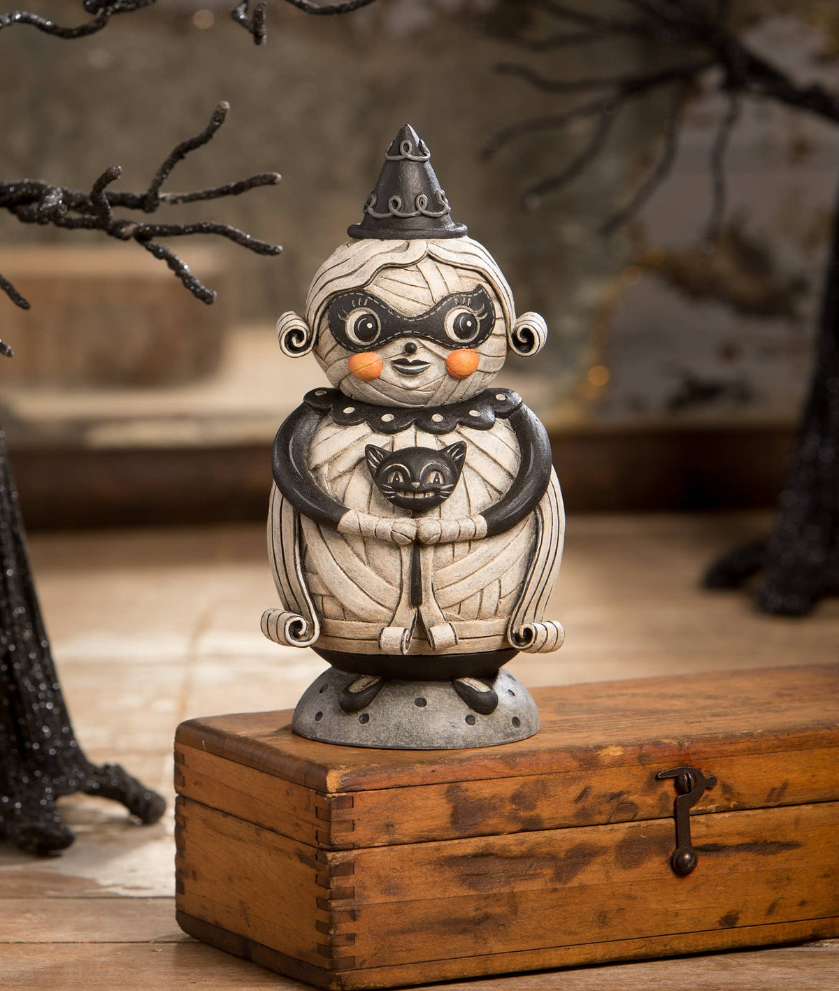 Grinning Mumma Mia Spooks Jar JP3029 by Johanna Parker for Bethany Lowe Designs
