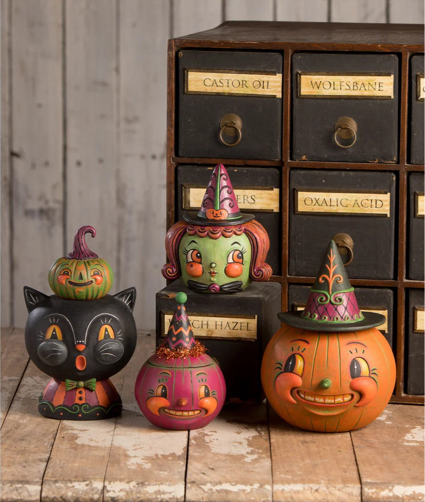 Black Jack & Kinny Green Stack by Johanna Parker Design for Bethany Lowe Designs, product view 3